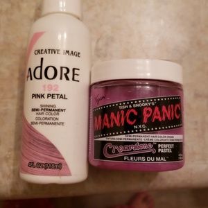 Pink hair dye